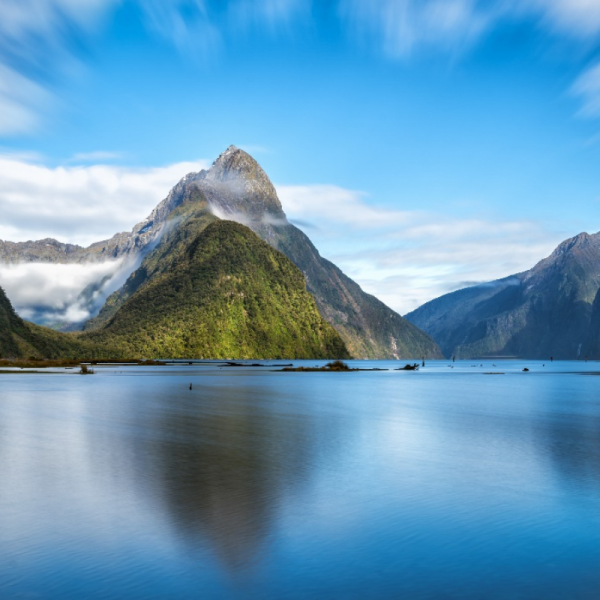 Kiwi Dream: A Scenic Escape Through New Zealand